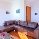 Lejlighed Beachfront In 072