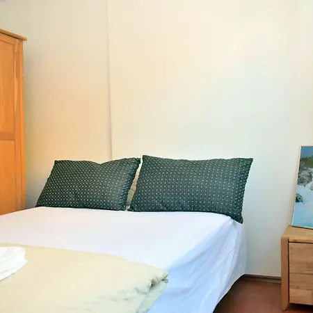 Two Bedroom With Sea View In 072 *