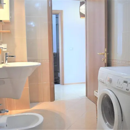 Two Bedroom With Sea View In 072 * Durres