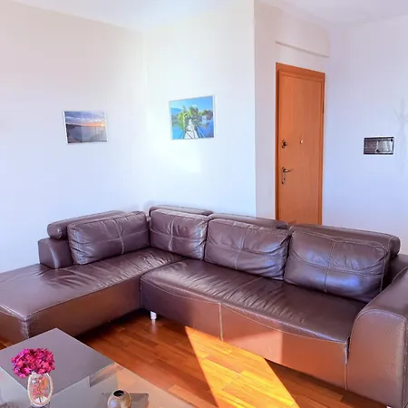 Apartament Beachfront In 072