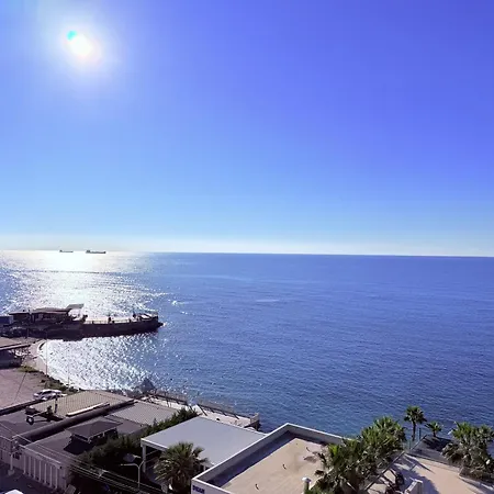 Beachfront In 072